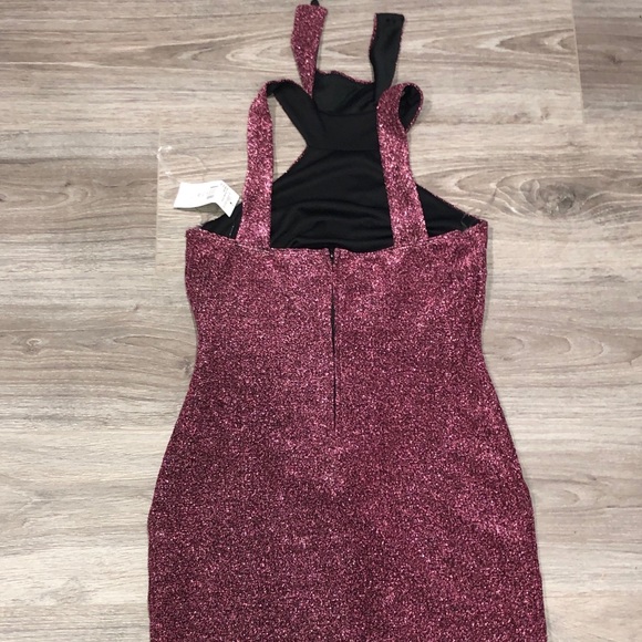 Sold NWT Fashion Nova Pink “Stole The Night” Dress - Picture 2 of 4